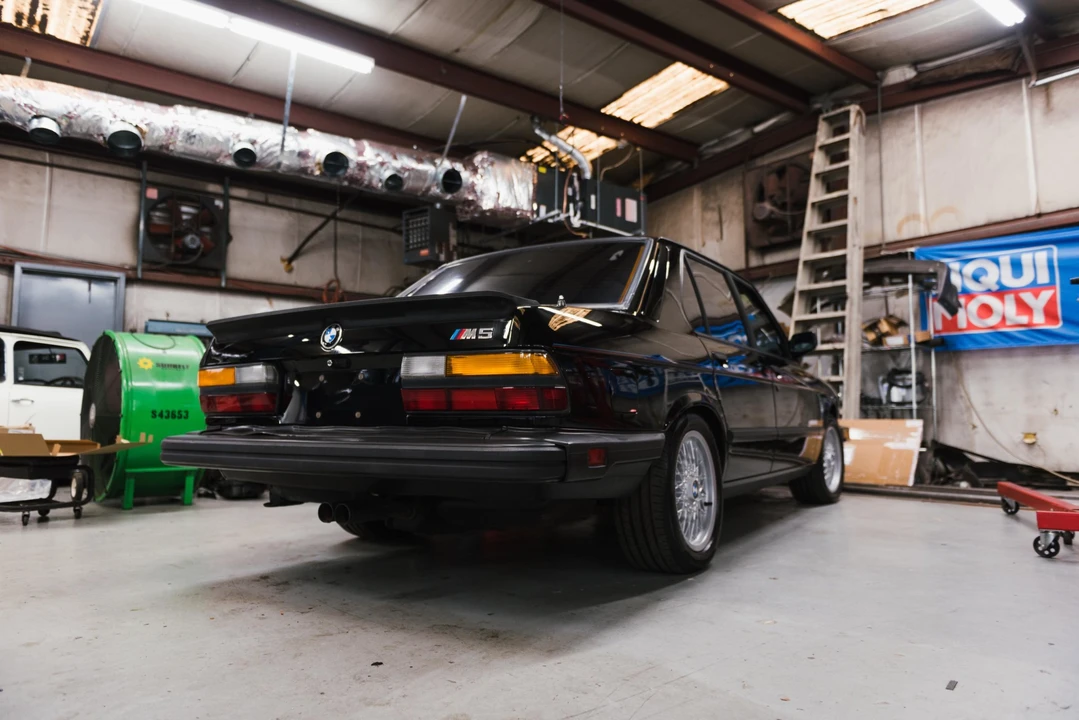 1988 BMW E28 M5 - Image 27 of 31