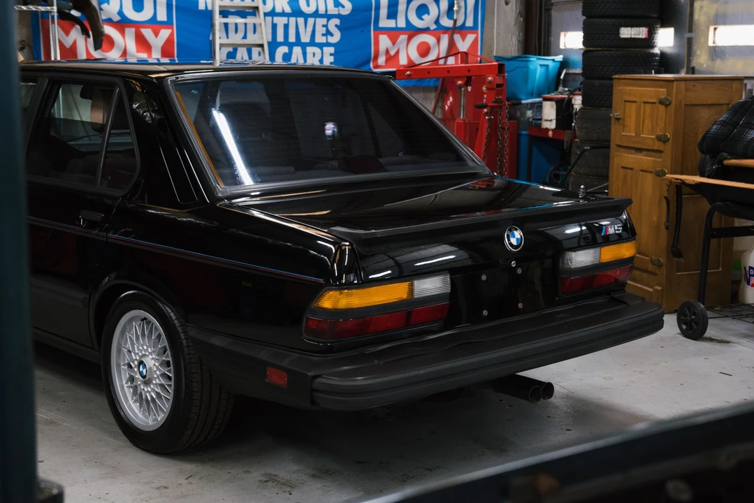 1988 BMW E28 M5 - Image 30 of 31