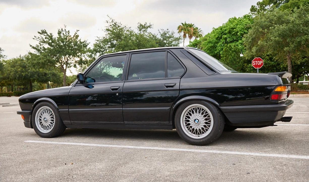 1988 BMW E28 M5 - Image 10 of 30