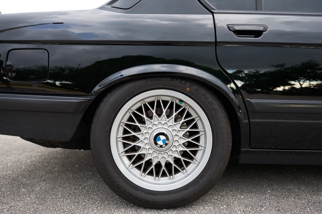 1988 BMW E28 M5 - Image 17 of 30