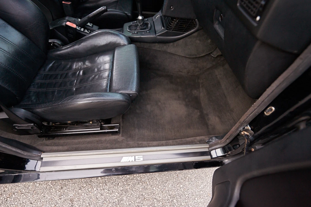 1988 BMW E28 M5 - Image 28 of 30