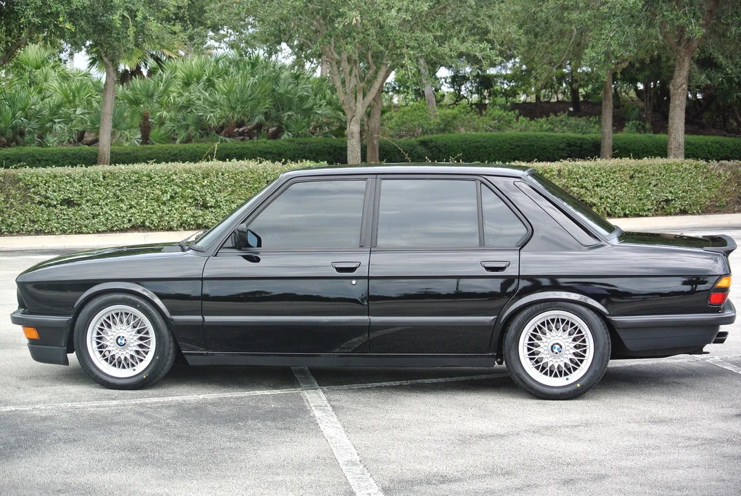 1988 BMW E28 M5 - Image 11 of 30