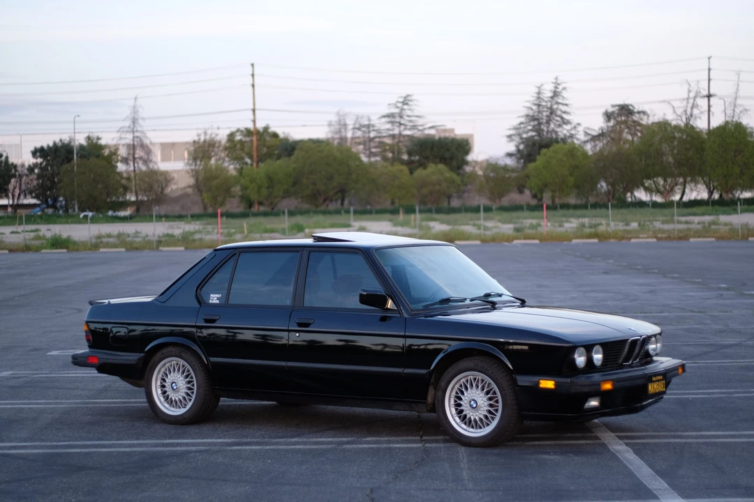 1988 BMW E28 M5 - Image 11 of 31