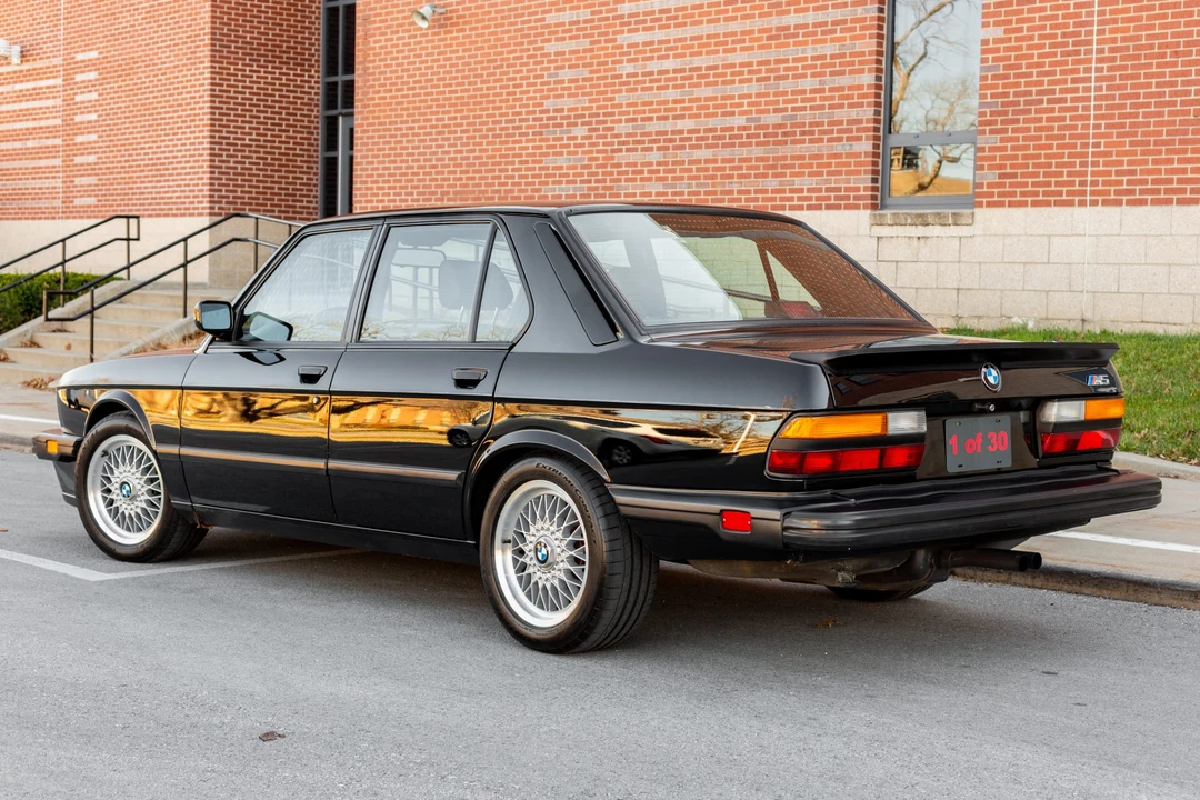 1988 BMW E28 M5 - Image 8 of 31