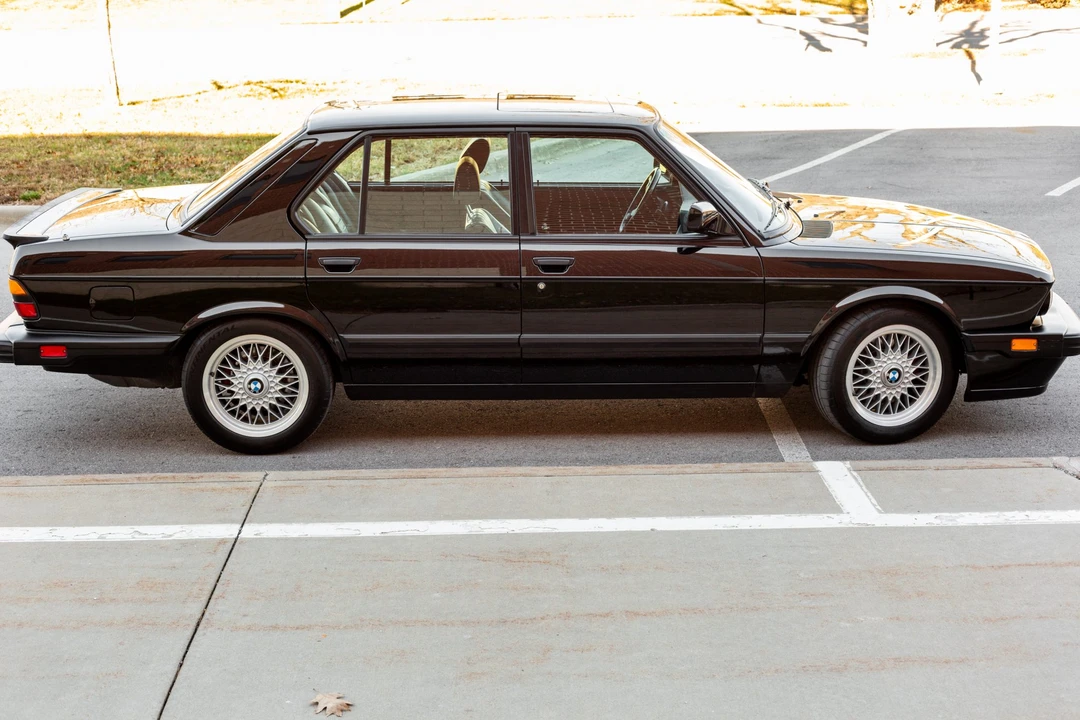 1988 BMW E28 M5 - Image 3 of 31