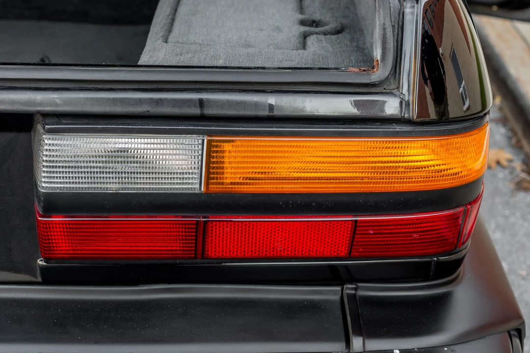1988 BMW E28 M5 - Image 17 of 31