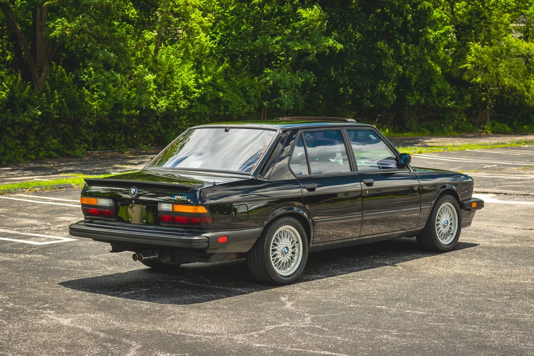 1988 BMW E28 M5 - Image 30 of 31