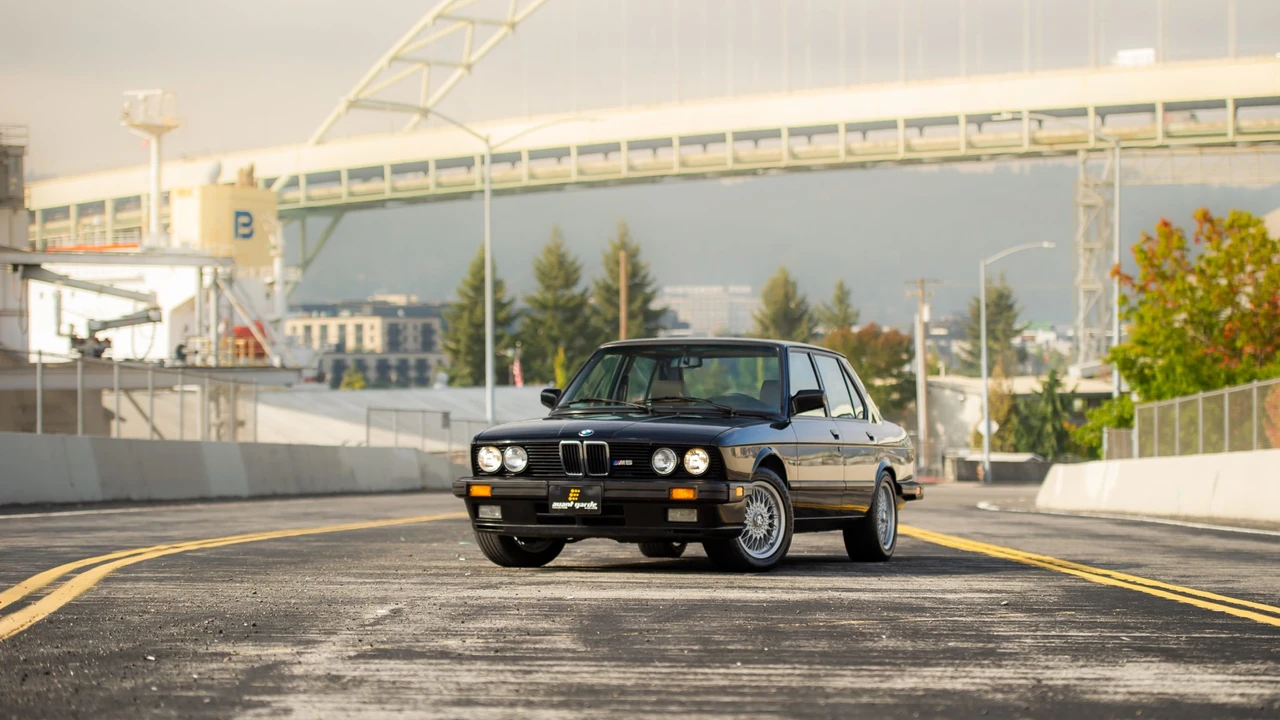 1988 BMW E28 M5 - Image 3 of 31