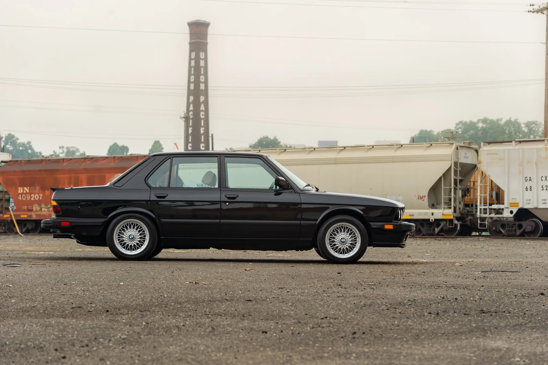 1988 BMW E28 M5 - Image 27 of 31