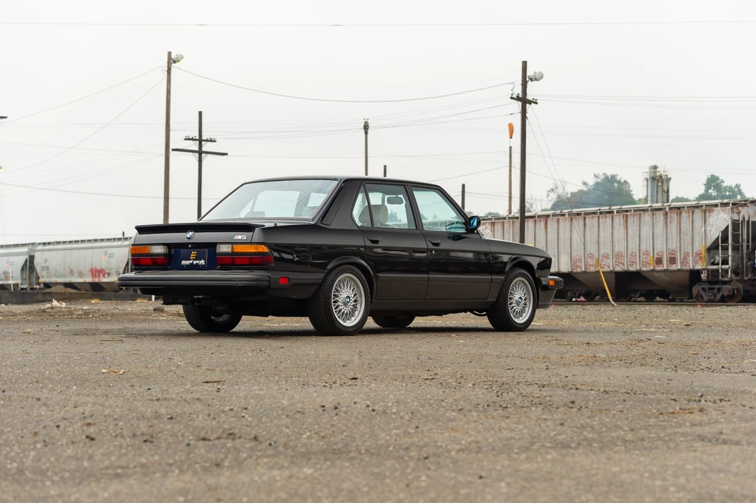 1988 BMW E28 M5 - Image 24 of 31