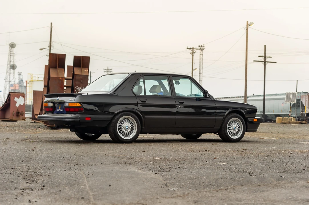 1988 BMW E28 M5 - Image 25 of 31