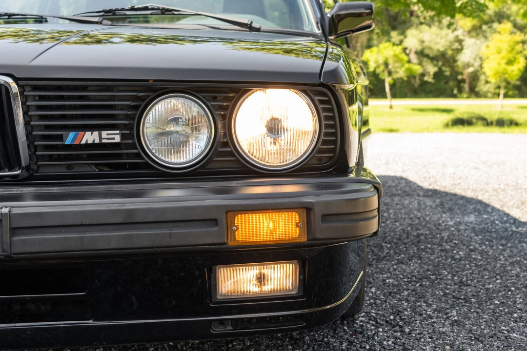 1988 BMW E28 M5 - Image 13 of 31