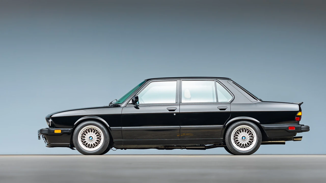 1988 BMW E28 M5 - Image 11 of 31