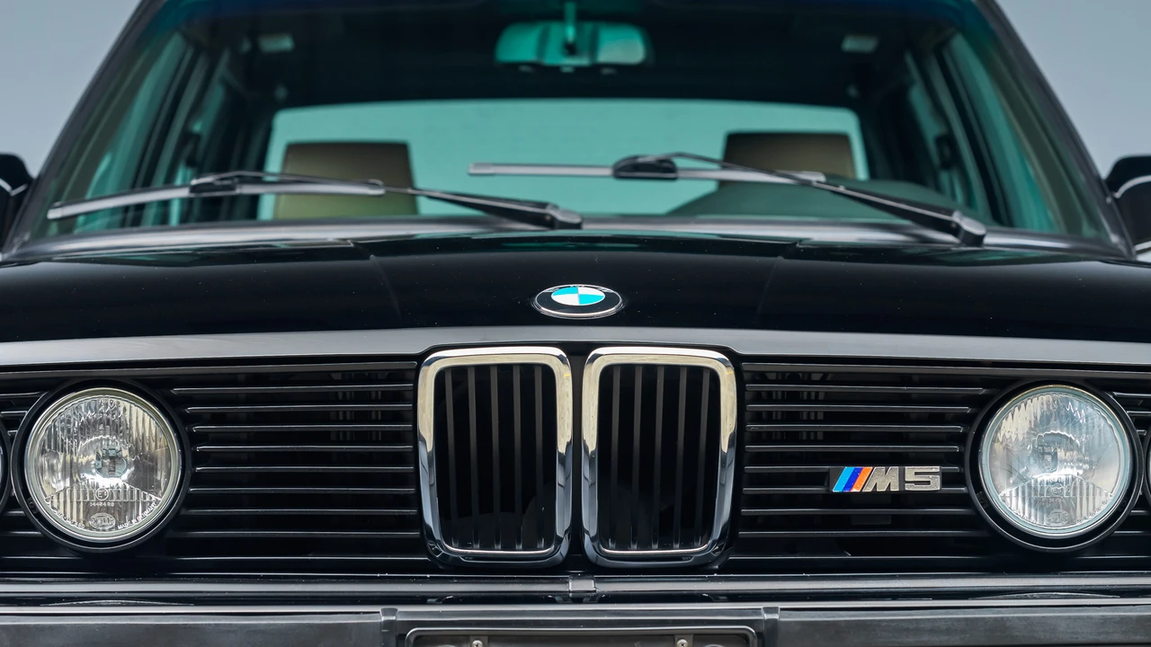 1988 BMW E28 M5 - Image 28 of 31