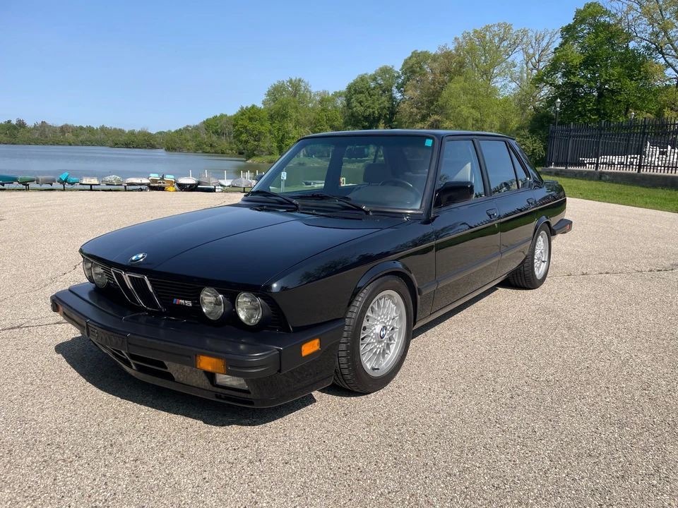 1988 BMW E28 M5 - Image 17 of 31