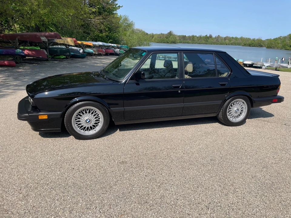 1988 BMW E28 M5 - Image 4 of 31