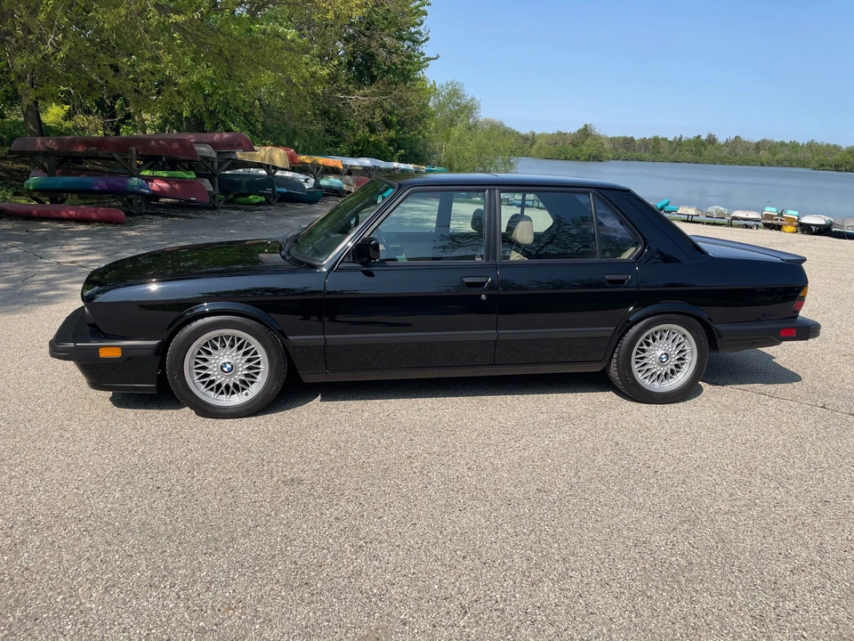 1988 BMW E28 M5 - Image 2 of 31