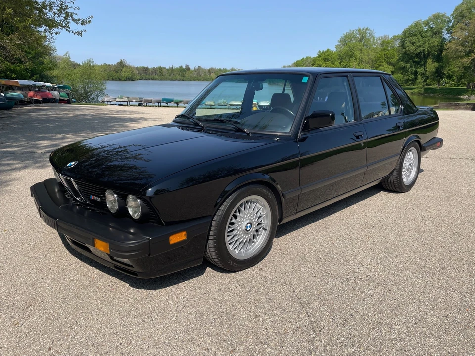 1988 BMW E28 M5 - Image 14 of 31