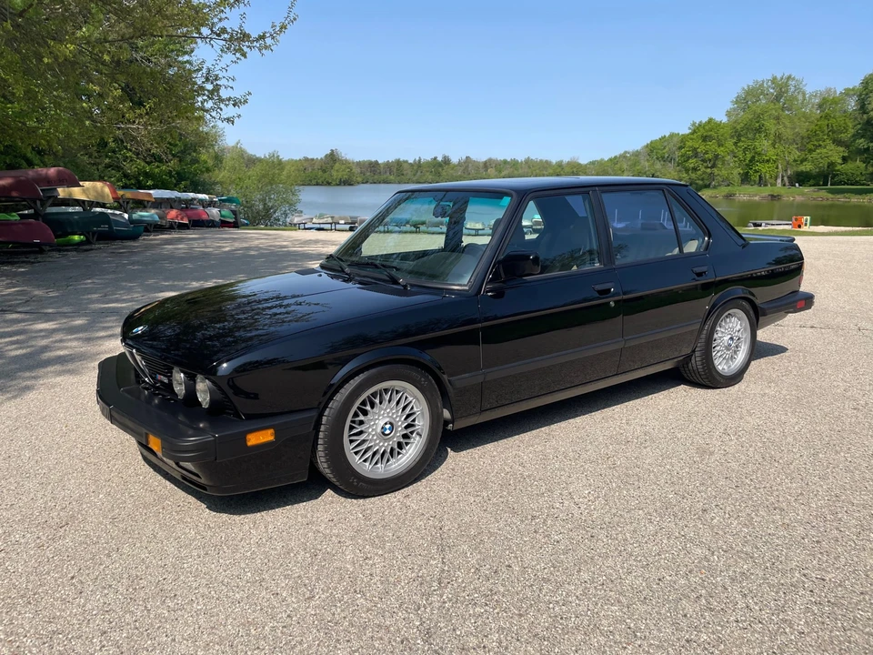 1988 BMW E28 M5 - Image 11 of 31