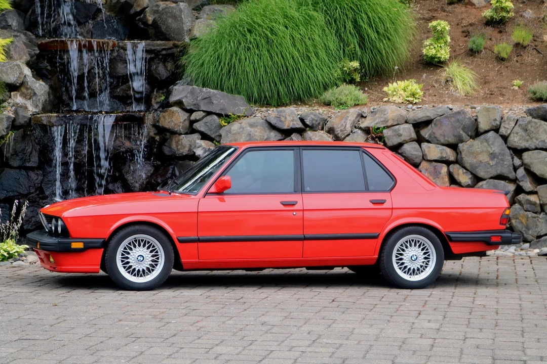 1988 BMW E28 M5 - Image 10 of 31