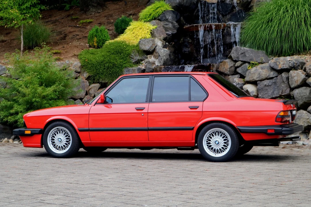 1988 BMW E28 M5 - Image 12 of 31