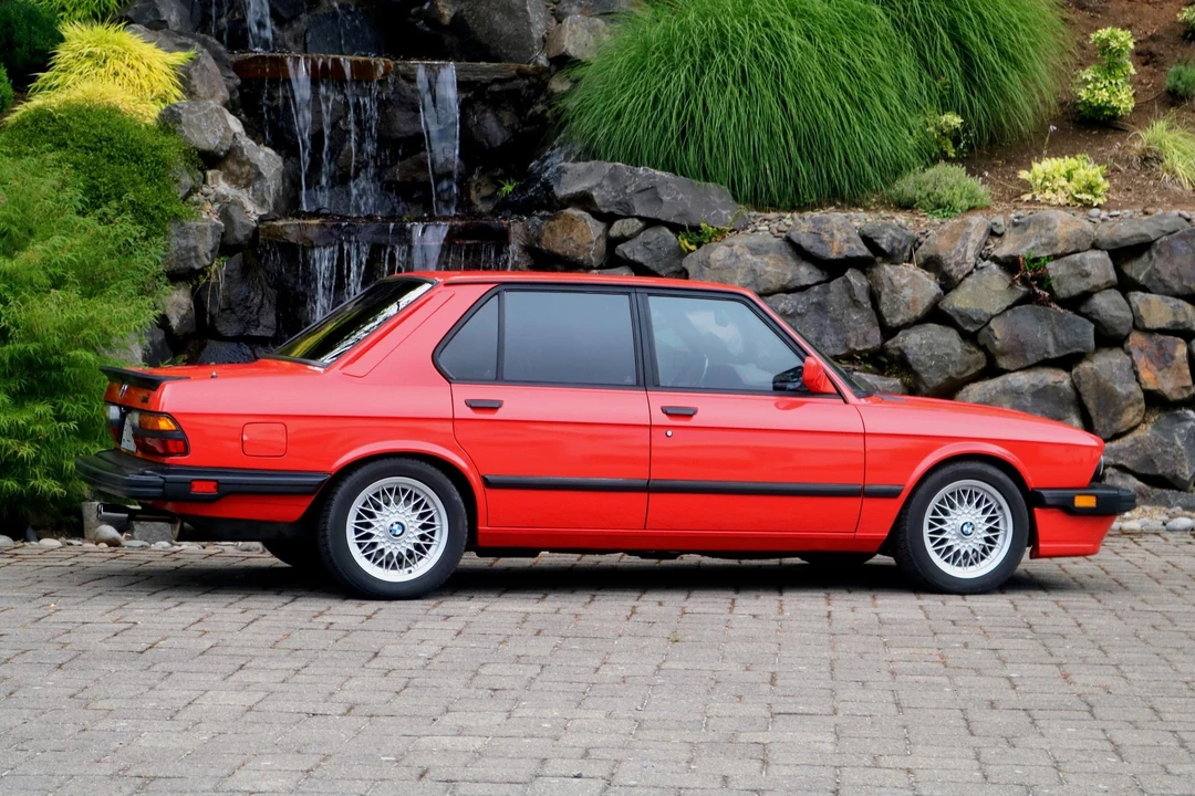 1988 BMW E28 M5 - Image 21 of 31
