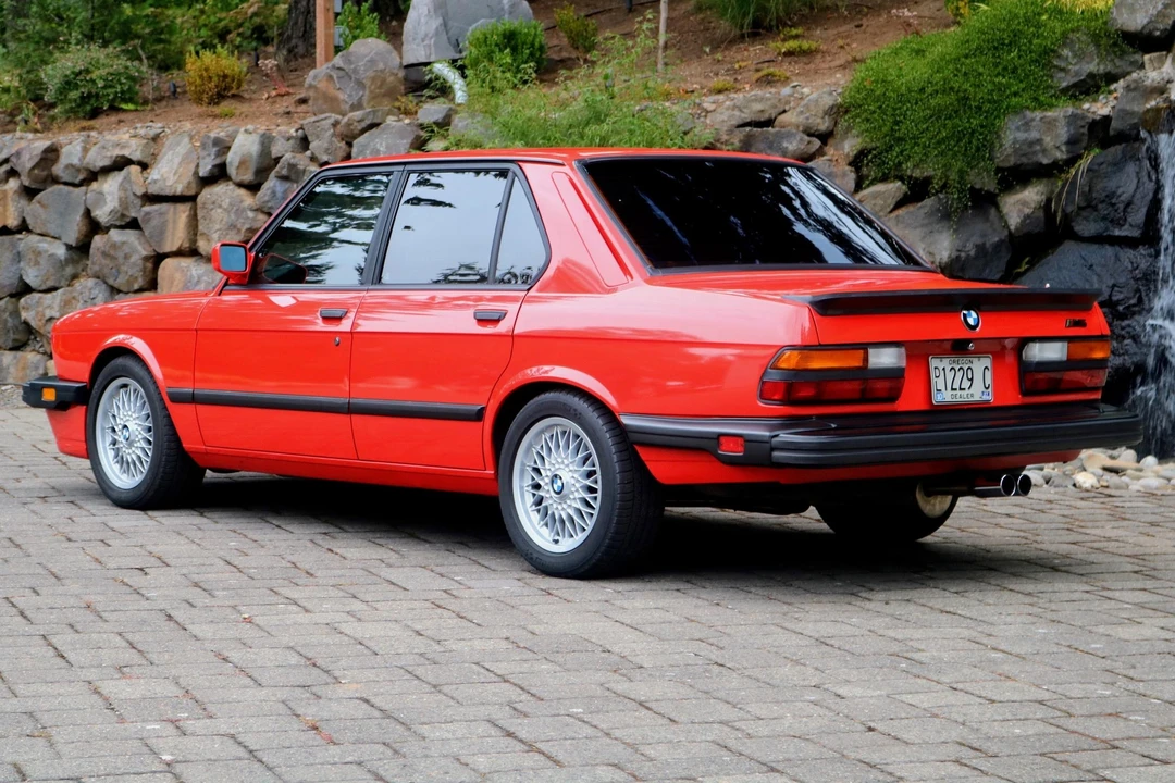1988 BMW E28 M5 - Image 14 of 31