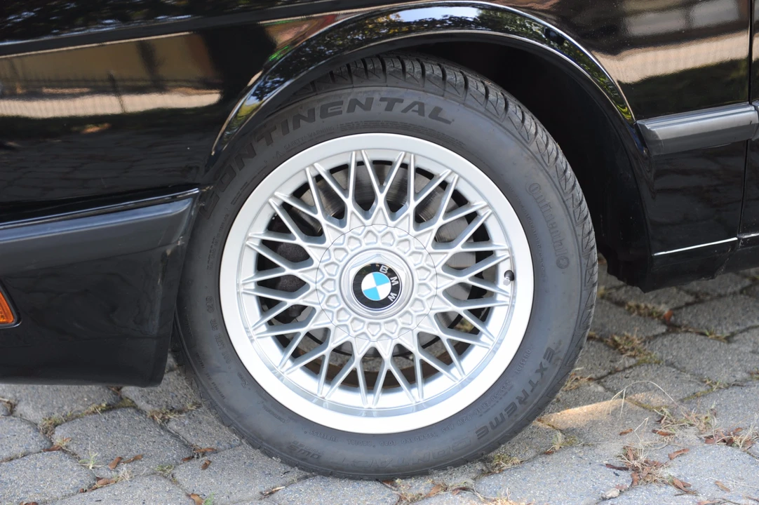 1988 BMW E28 M5 - Image 24 of 31