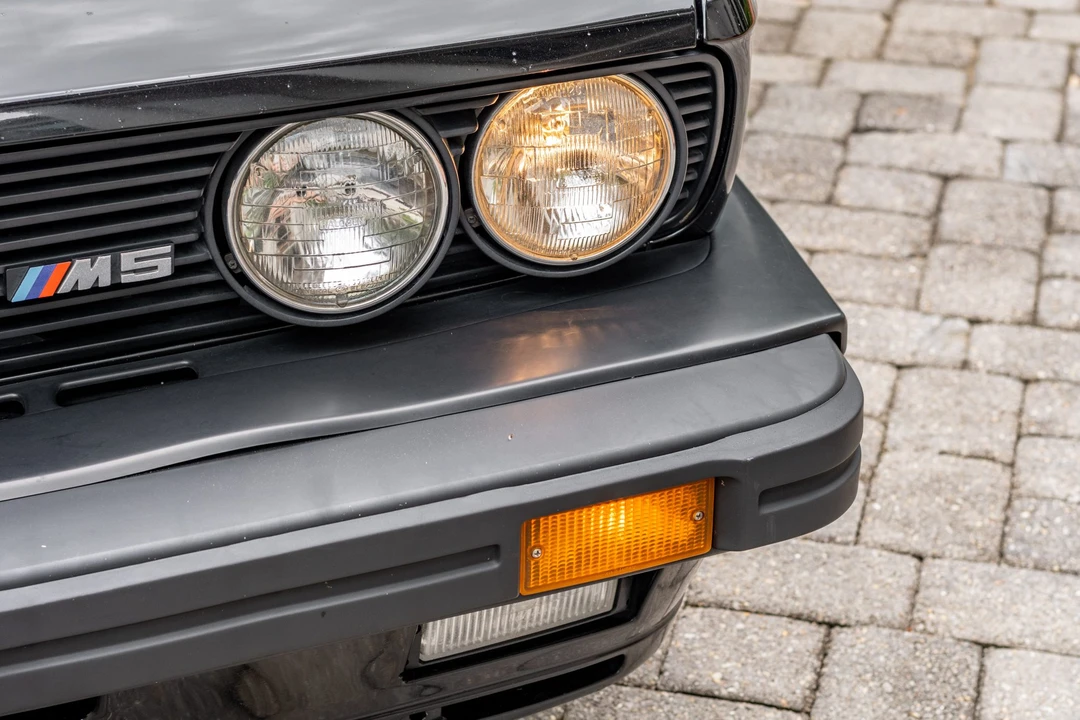 1988 BMW E28 M5 - Image 20 of 31