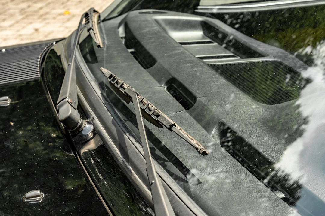 1988 BMW E28 M5 - Image 28 of 31