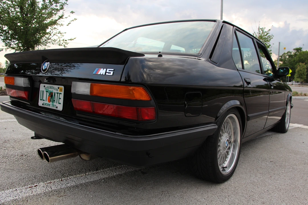 1988 BMW E28 M5 - Image 9 of 31