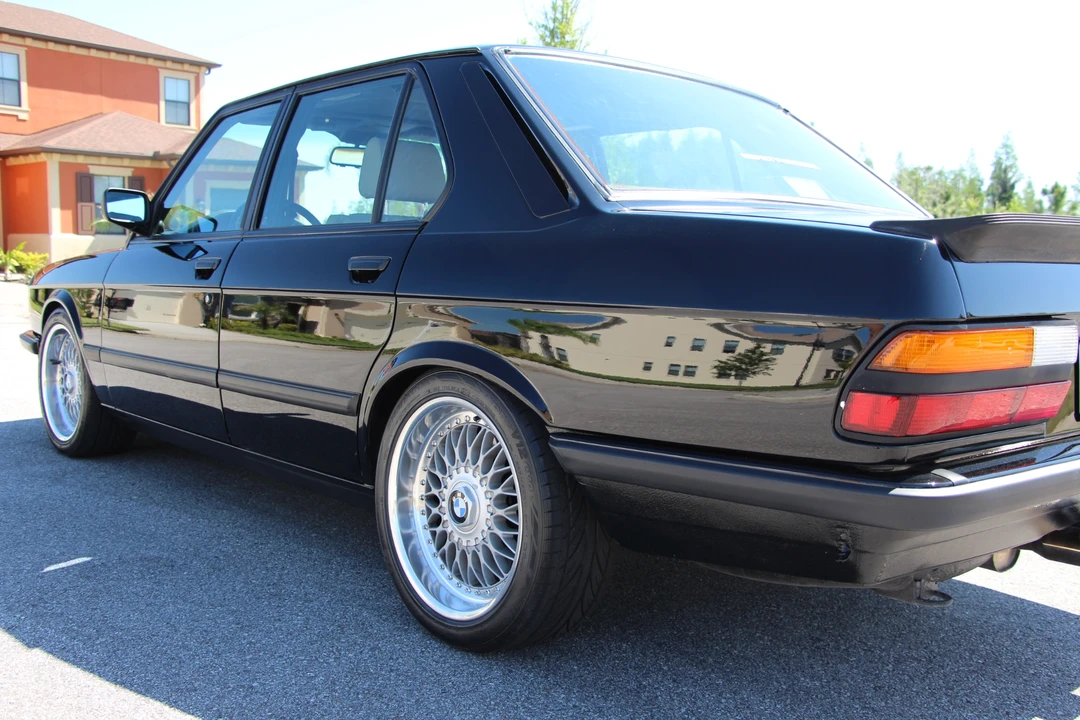 1988 BMW E28 M5 - Image 6 of 31