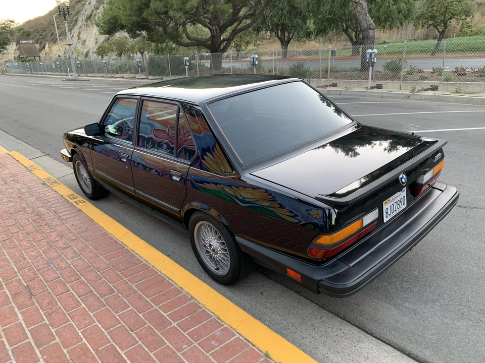 1988 BMW E28 M5 - Image 14 of 31