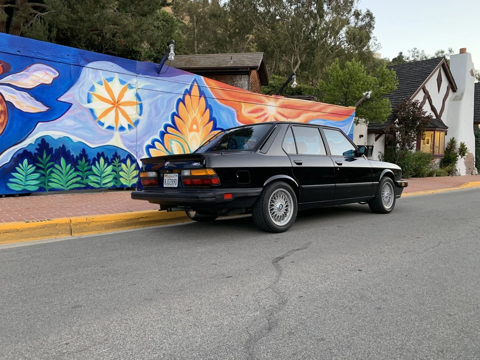 1988 BMW E28 M5 - Image 22 of 31