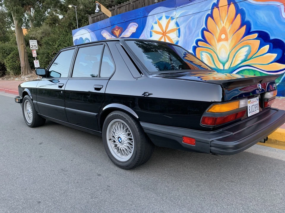 1988 BMW E28 M5 - Image 13 of 31