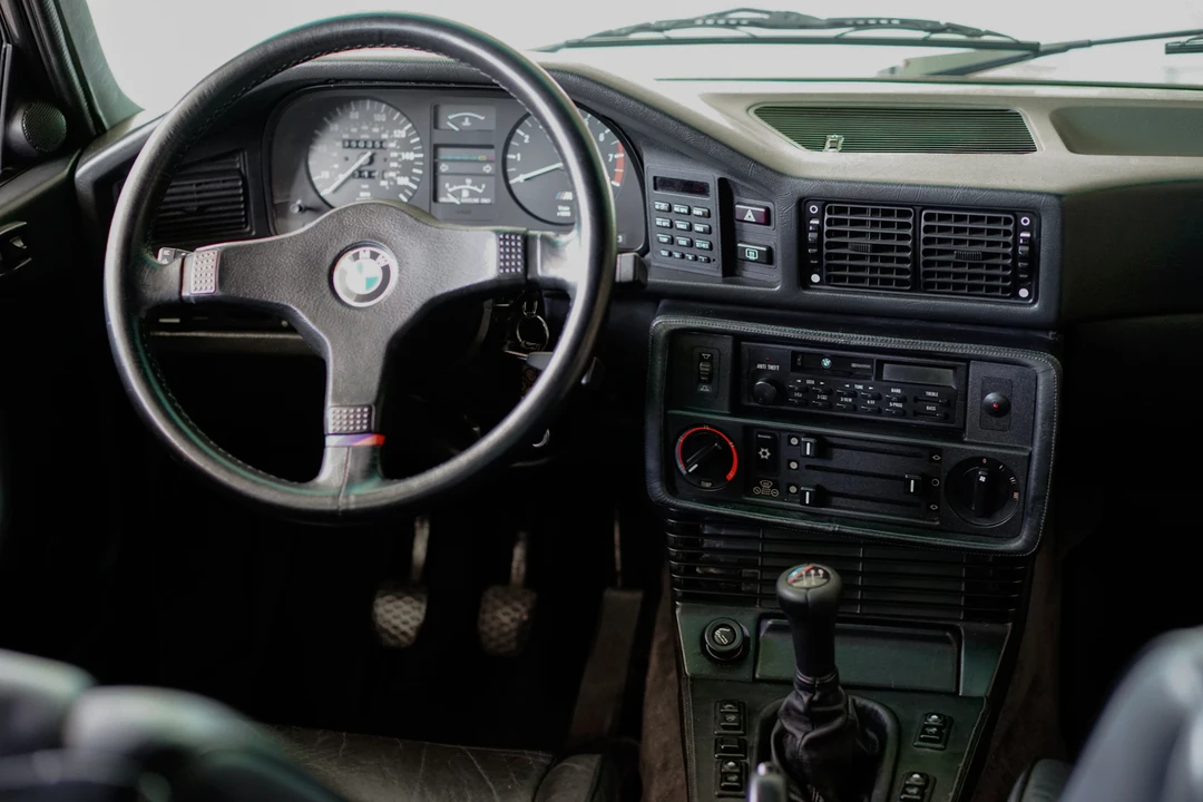 1988 BMW E28 M5 - Image 18 of 31