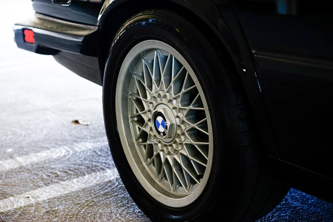 1988 BMW E28 M5 - Image 9 of 31