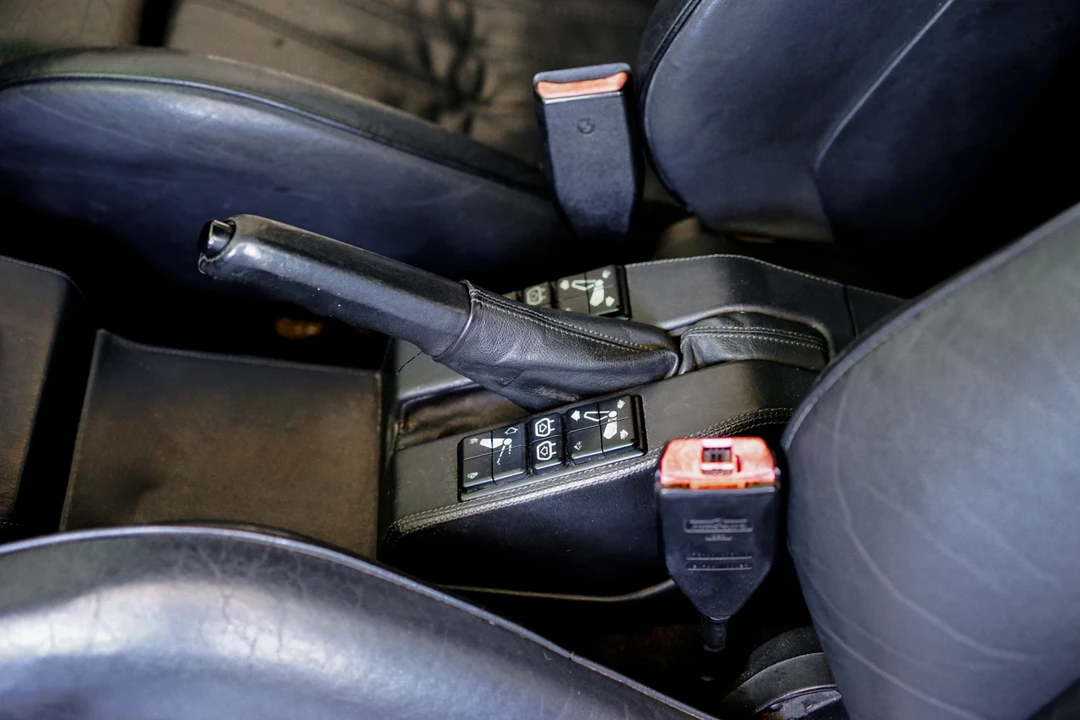 1988 BMW E28 M5 - Image 17 of 31