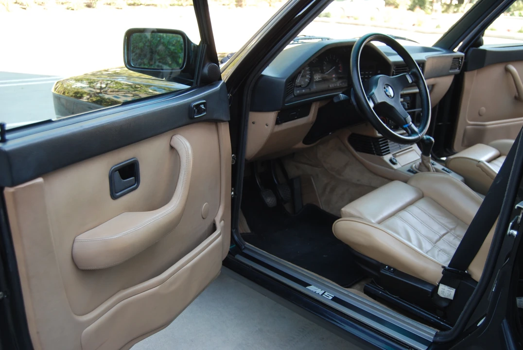 1988 BMW E28 M5 - Image 23 of 31