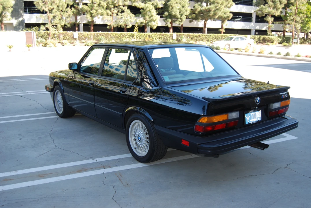 1988 BMW E28 M5 - Image 4 of 31