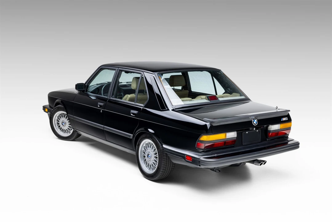 1988 BMW E28 M5 - Image 18 of 31