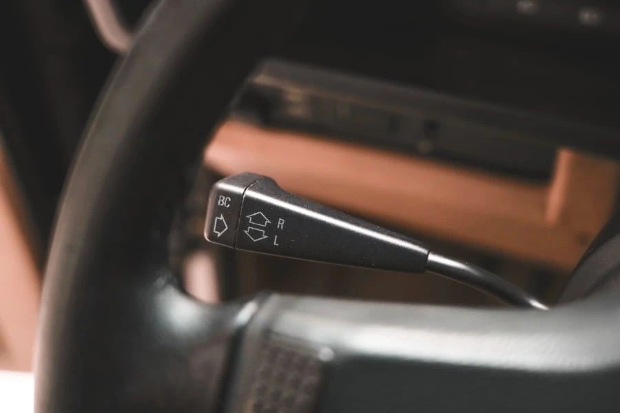 1988 BMW E28 M5 - Image 26 of 31