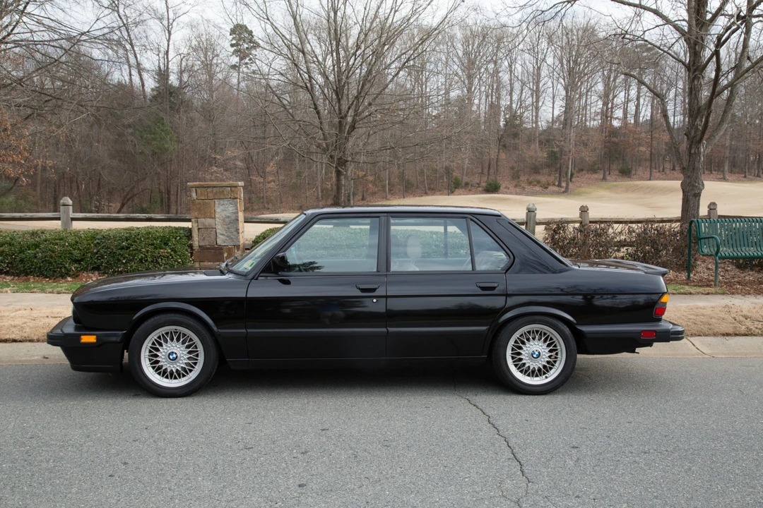 1988 BMW E28 M5 - Image 5 of 31