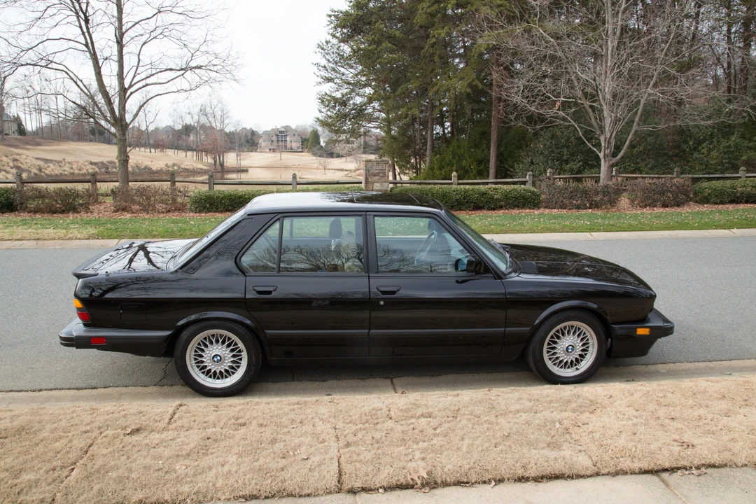1988 BMW E28 M5 - Image 17 of 31