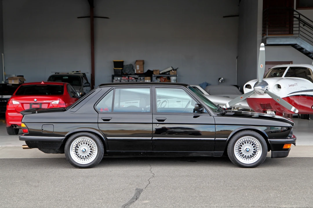 1988 BMW E28 M5 - Image 4 of 31