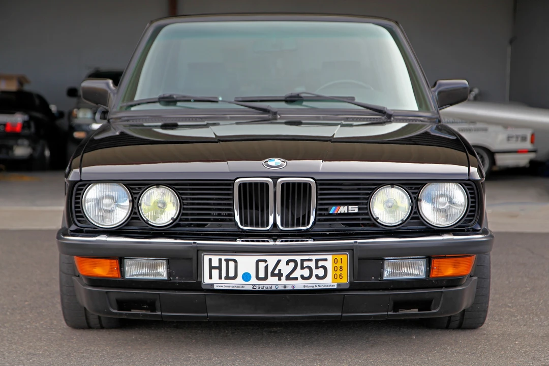 1988 BMW E28 M5 - Image 2 of 31