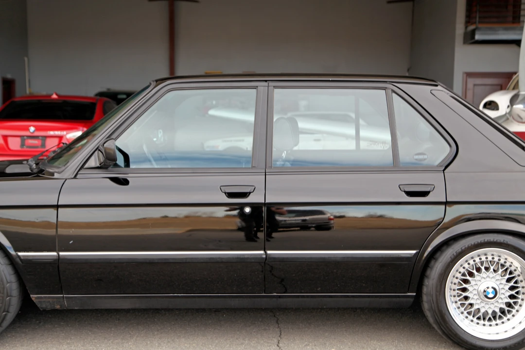 1988 BMW E28 M5 - Image 19 of 31