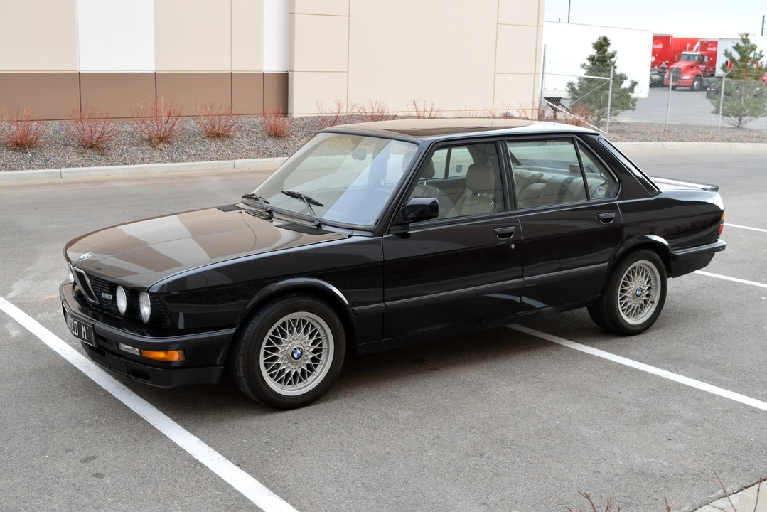 1988 BMW E28 M5 - Image 13 of 31