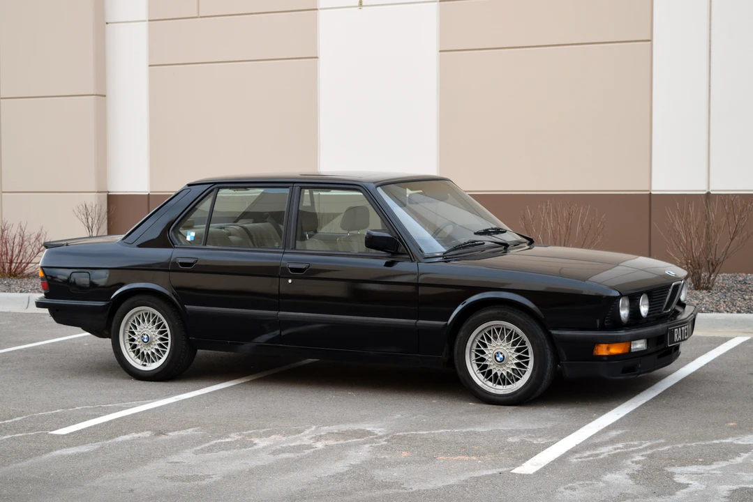 1988 BMW E28 M5 - Image 28 of 31