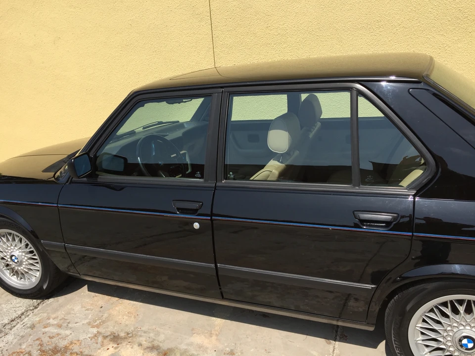 1988 BMW E28 M5 - Image 17 of 31